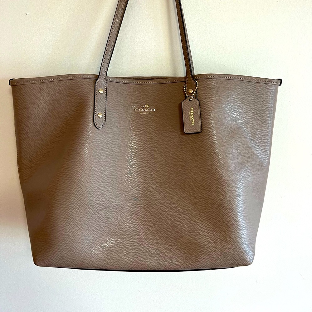 Coach Tote Purse